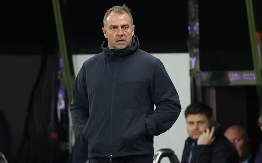 Barca mất bóng quá nhiều trước Newcastle khiến HLV Hansi Flick lên tiếng