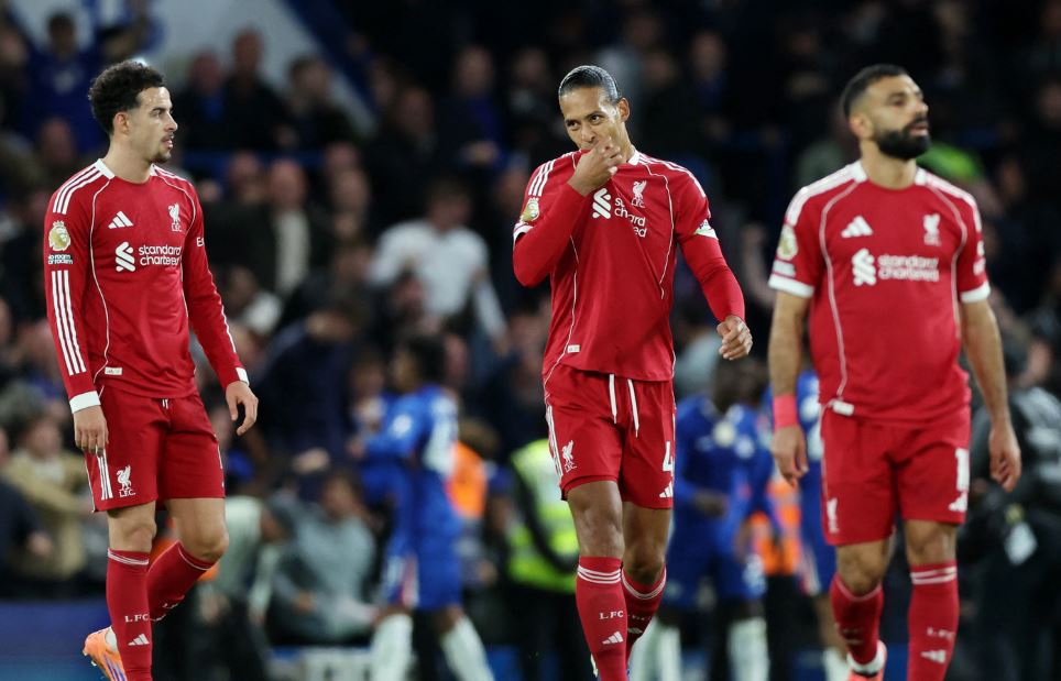 Liverpool thất bại trước Wolverhampton đã làm loạn Ngoại Hạng Anh