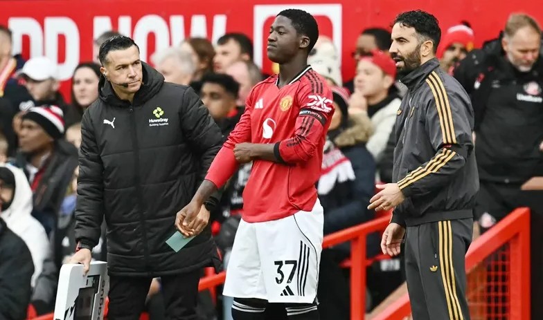 Tương lai Kobbie Mainoo tại MU chính là những cuộc đàm phán hợp đồng mới